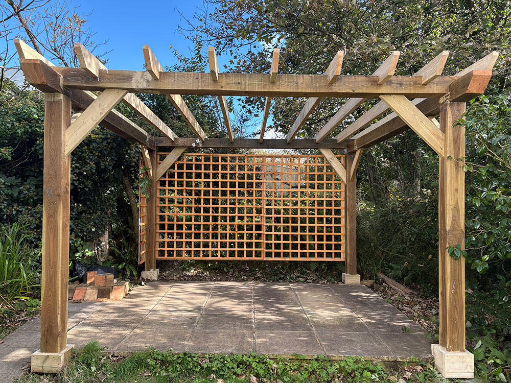 Garden pergola 02